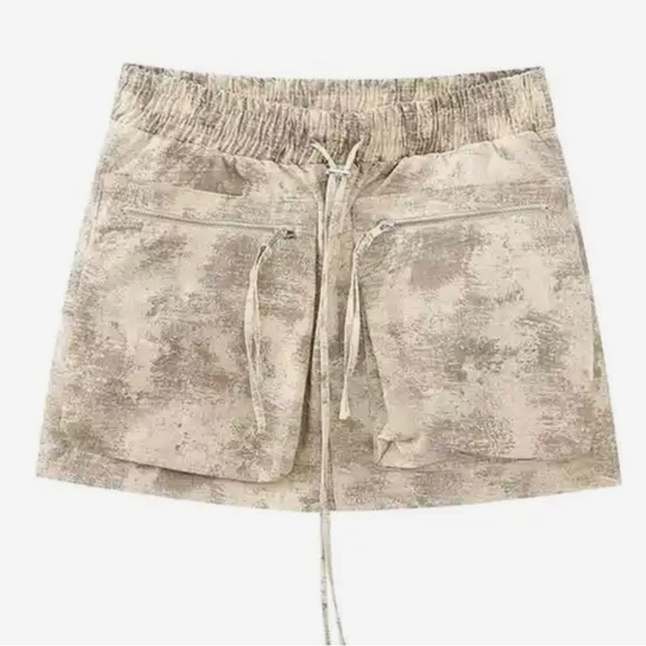 “Zara” skirt - sz Mediun - Picture 1 of 4